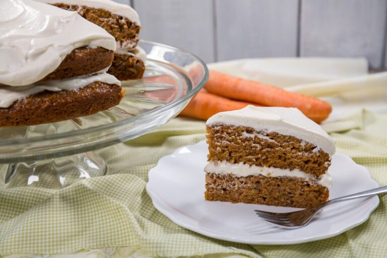 vegan carrot cake web