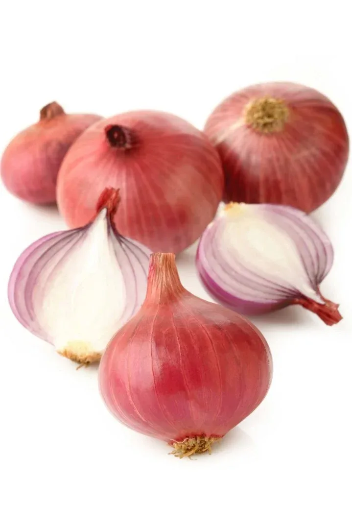 Red Onions cut in half