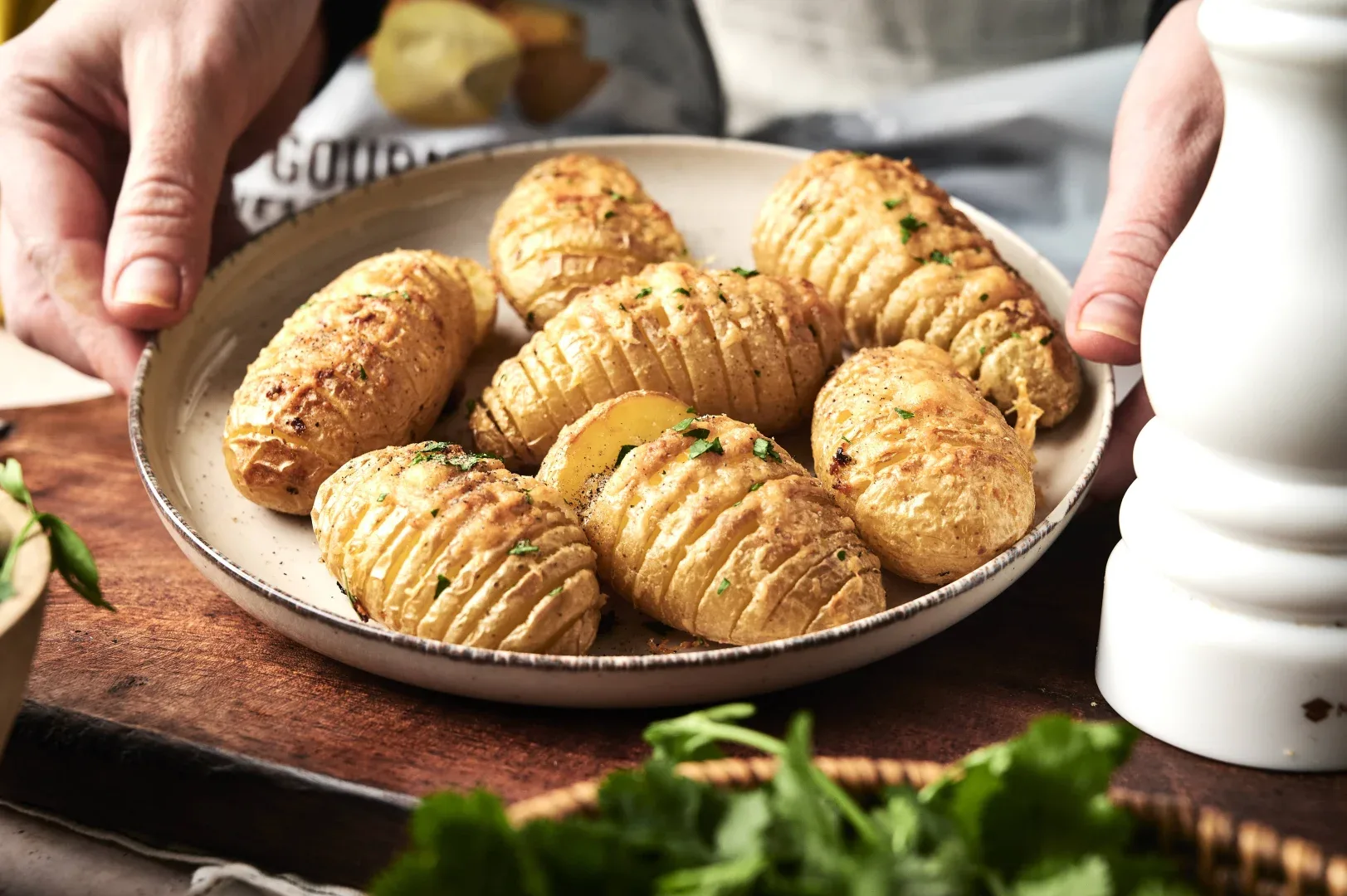 Best Cheesy Garlic Butter Potatoes Recipe 06