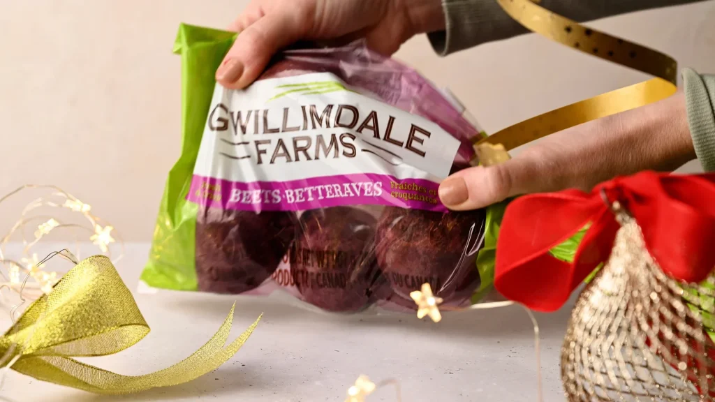 Beet, Carrot, Quinoa, and Spinach Salad 2 Extra shots 36