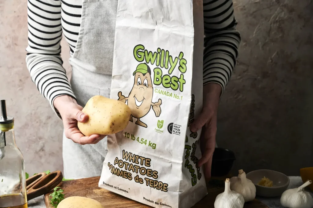 Garlic Herb Roasted Potatoes 3 Garlic Roasted Potatoes 01