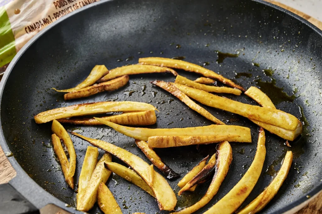 Spiced Parsnip Soup 3 Spiced Parsnip Soup 08