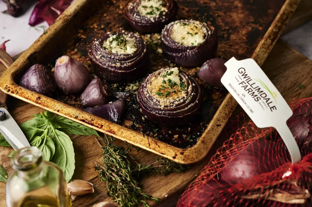 Stuffed red onion 19
