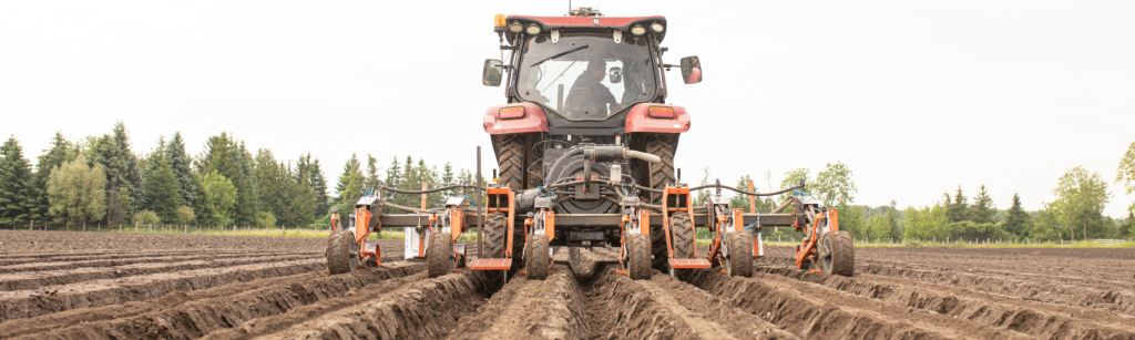Growing Strong: From Seed to Table with Innovation and Care 1 Growing